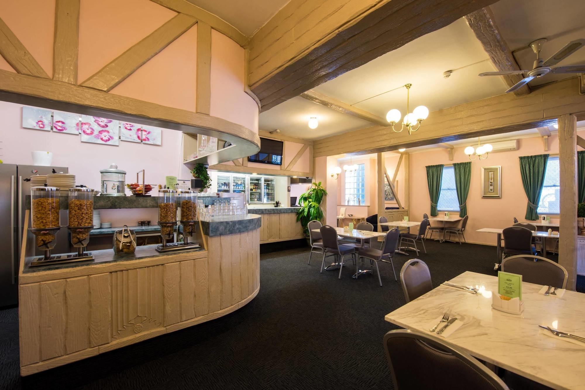 Best Western Balmoral Motor Inn Glenorchy ภายนอก รูปภาพ